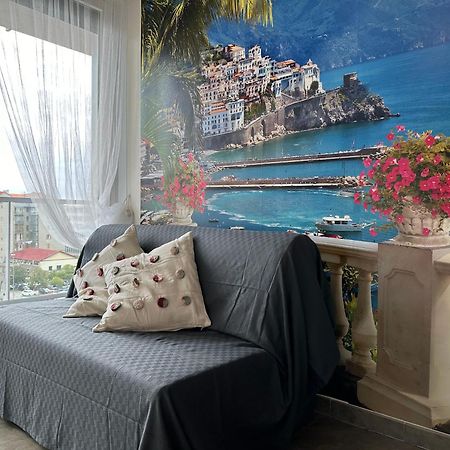 Ferienwohnung Il Gabbiano Savona "Luxury House" - Wifi, Parking, Shopping Center Exterior foto