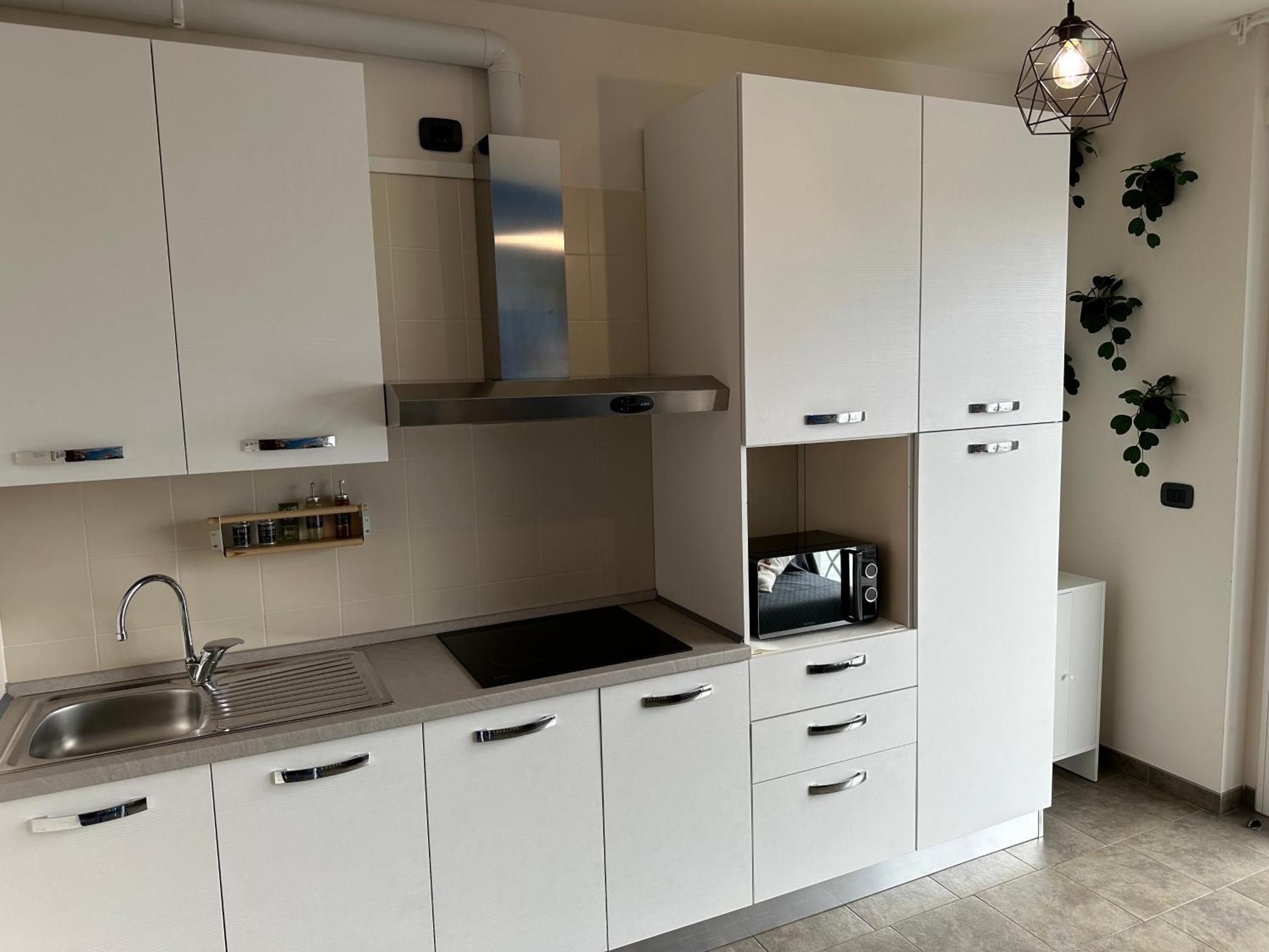 Ferienwohnung Il Gabbiano Savona "Luxury House" - Wifi, Parking, Shopping Center Exterior foto